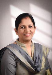 Meena Bhat — CVefy resume expert